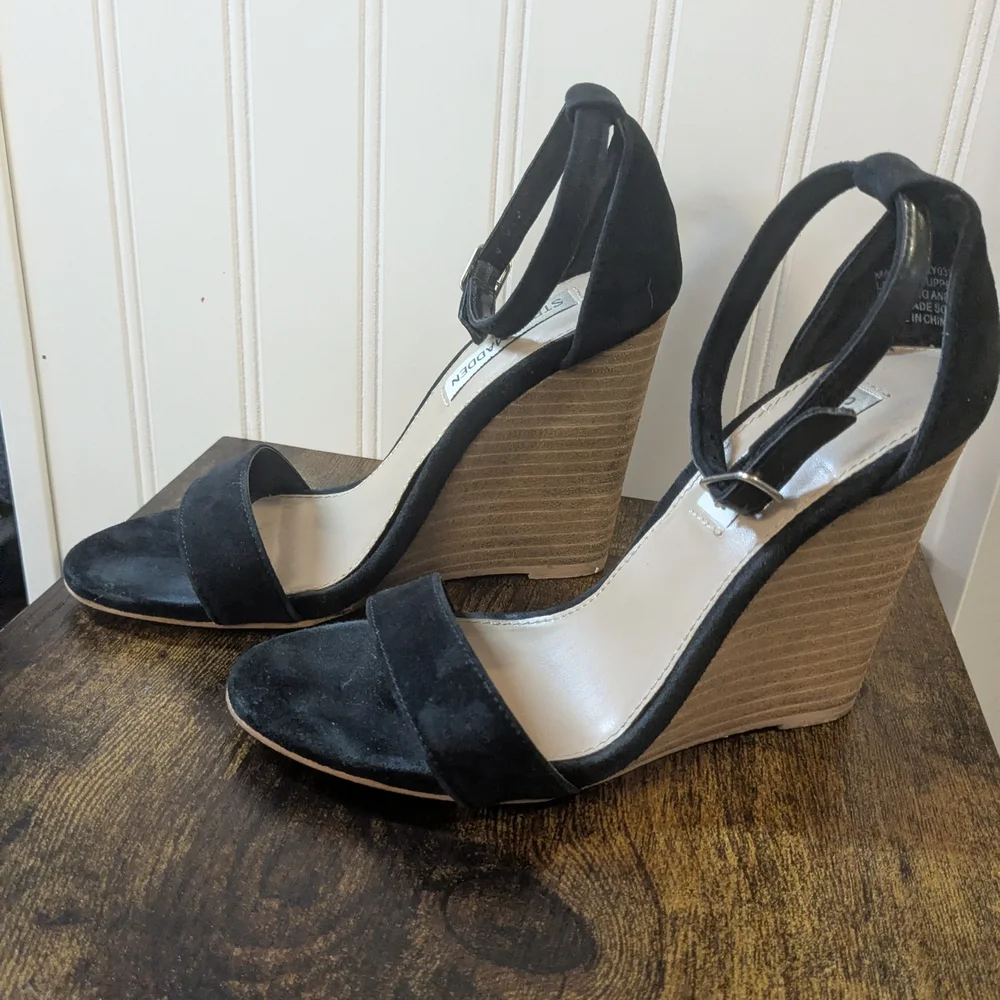 Black Wedge Sandals